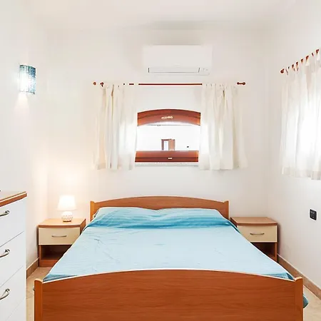 Villa Casa Isabella Con Dependance Porto San Paolo (Sardinia)